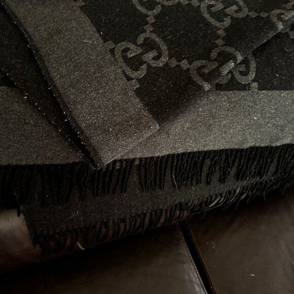 Gucci Throw - Picture 3 of 5